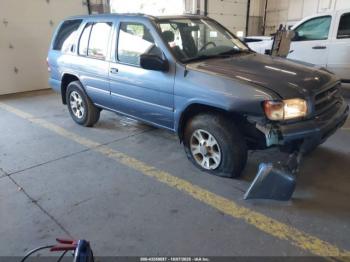  Salvage Nissan Pathfinder