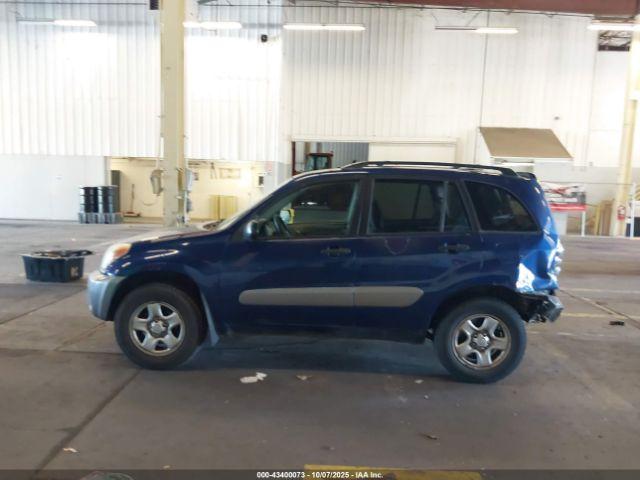 Toyota RAV4 Image 14
