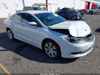  Salvage Chrysler 200