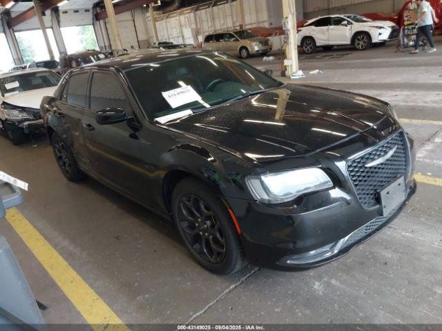  Salvage Chrysler 300