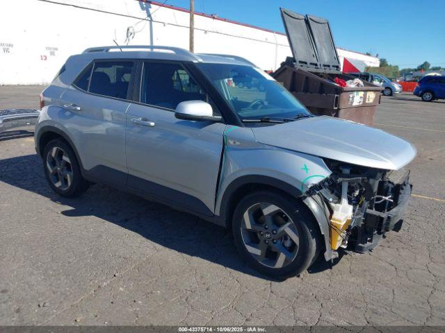  Salvage Hyundai VENUE