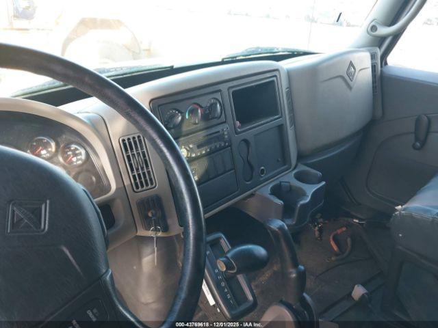 International 4000 4300 Image 8