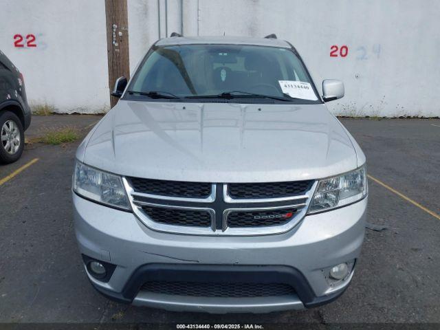 Dodge Journey Sxt Image 4