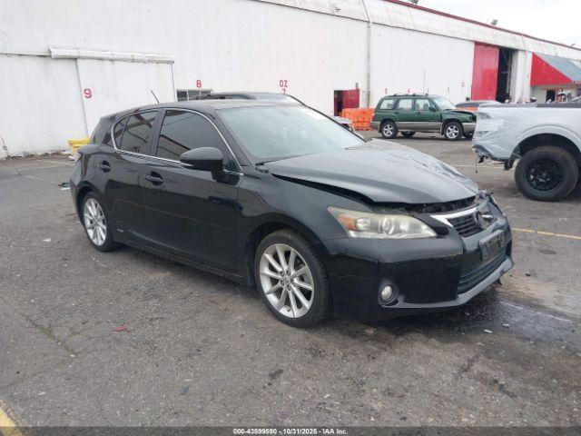  Salvage Lexus Ct