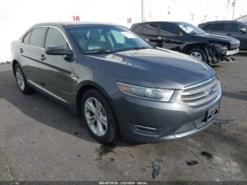  Salvage Ford Taurus