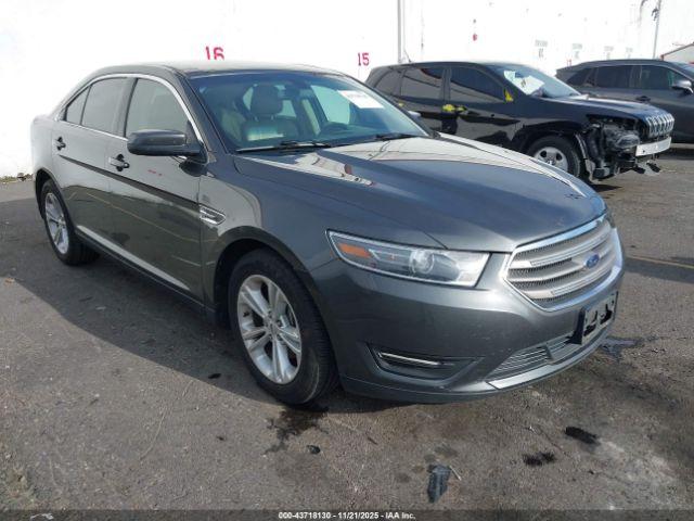  Salvage Ford Taurus