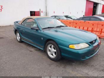  Salvage Ford Mustang