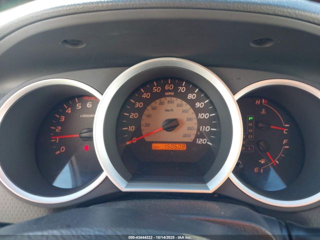 Toyota Tacoma Prerunner V6 Image 3