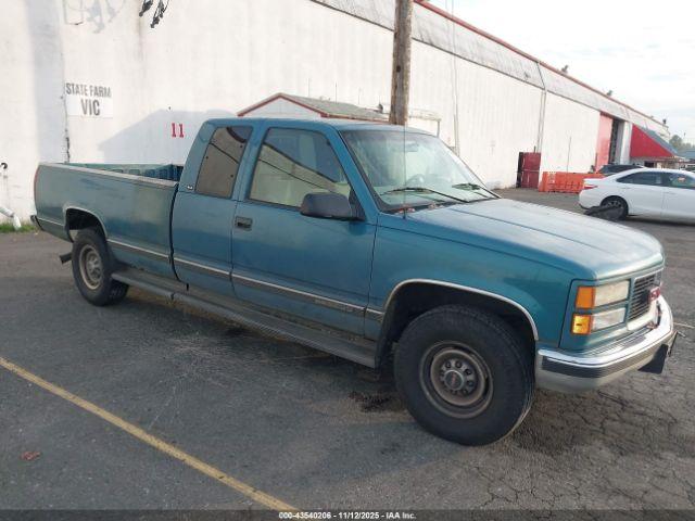  Salvage GMC Sierra 2500
