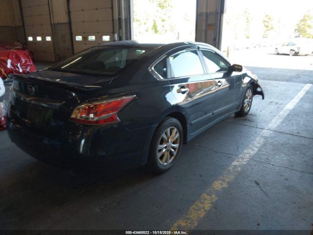 Nissan Altima 2.5 S Image 4