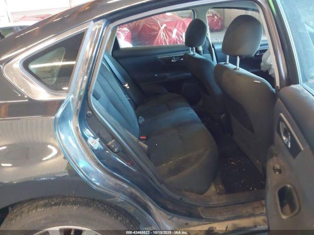 Nissan Altima 2.5 S Image 7