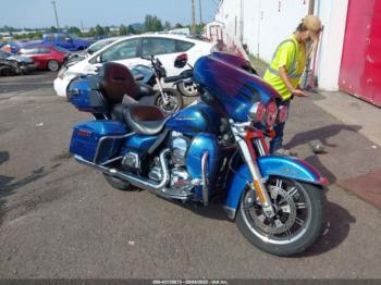  Salvage Harley-Davidson Flhtk