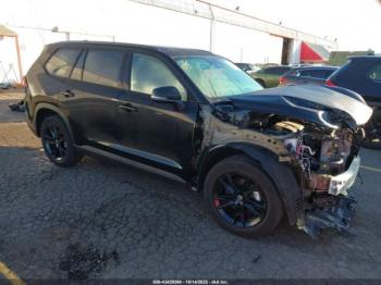  Salvage Toyota Grand Highlander