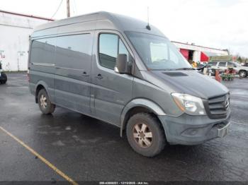  Salvage Mercedes-Benz Sprinter 2500