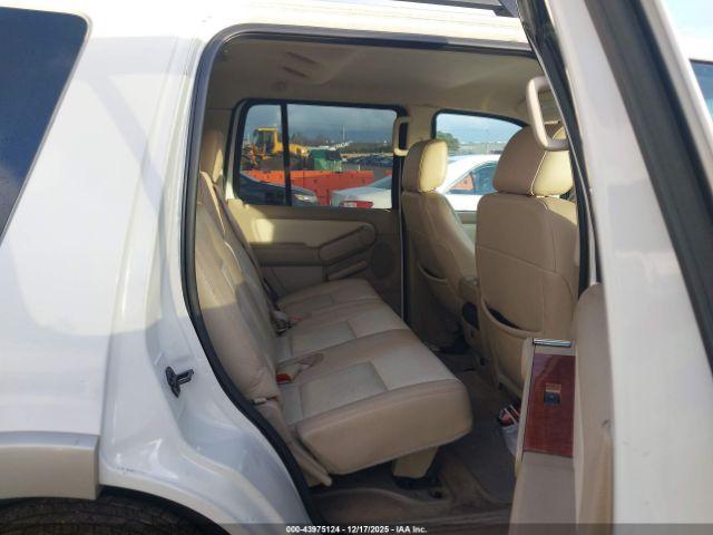 Ford Explorer Eddie Bauer Image 9