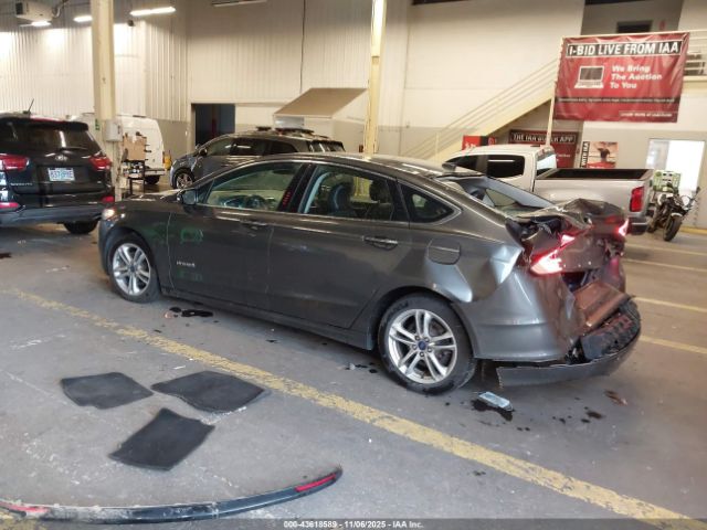 Ford Fusion Titanium Image 13