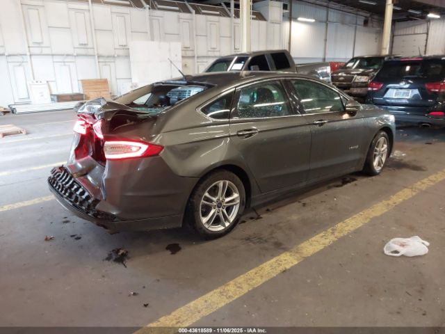 Ford Fusion Titanium Image 6