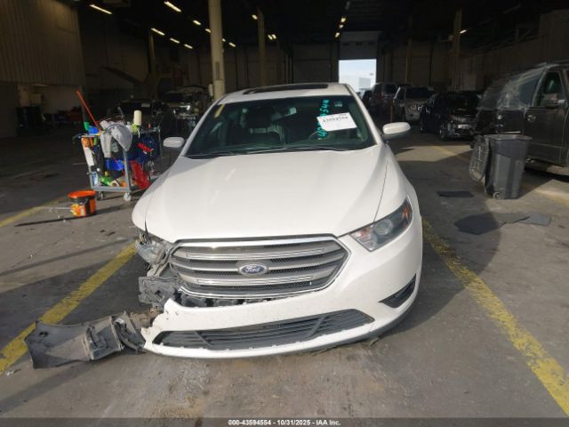 Ford Taurus Sel Image 14