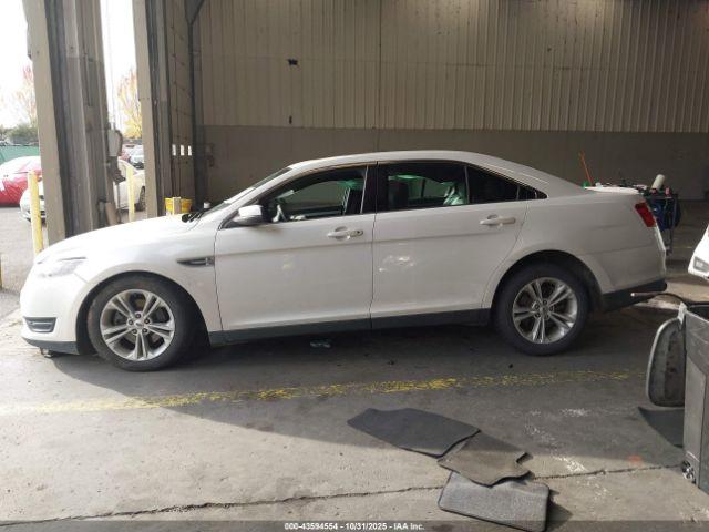 Ford Taurus Sel Image 17
