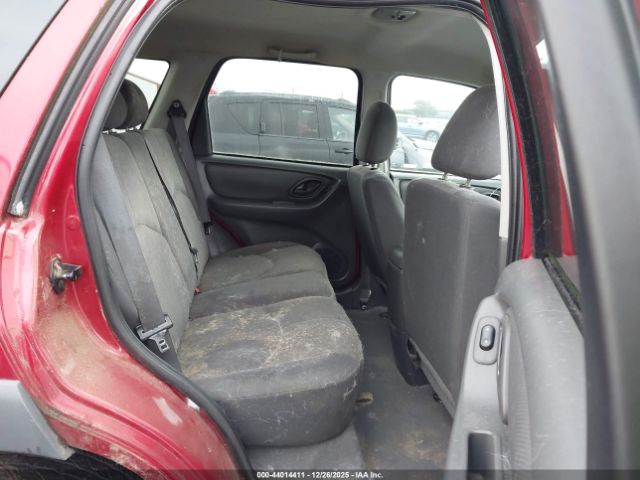 Mazda Tribute I Image 5