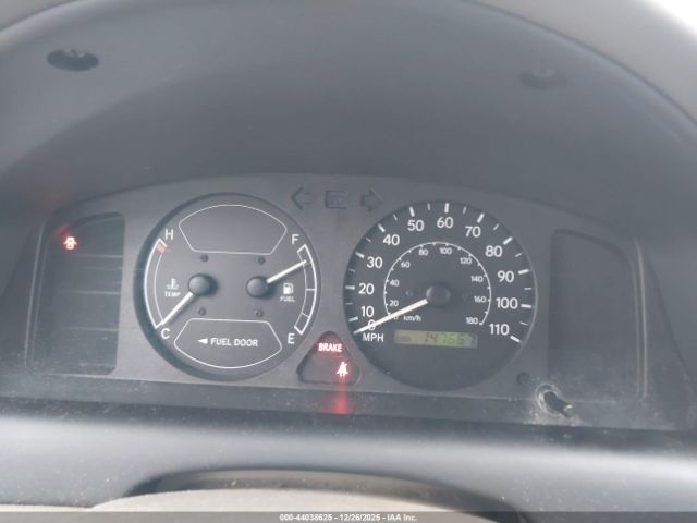 Toyota Corolla Ce Image 2