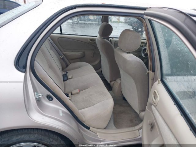 Toyota Corolla Ce Image 6