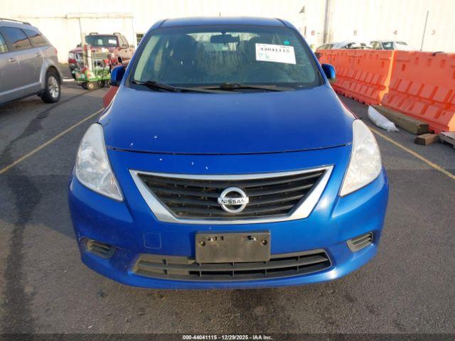 Nissan Versa 1.6 Sv Image 2