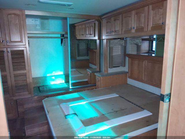 Freightliner Chassis X Line Motor Home Image 9