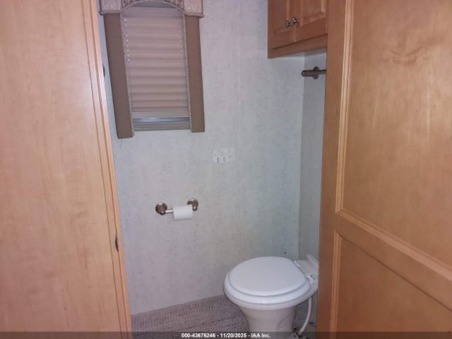 Freightliner Chassis X Line Motor Home Image 10