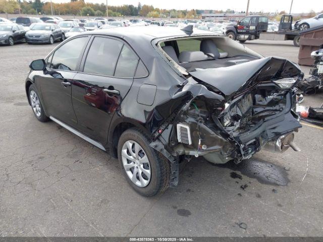 Toyota Corolla Hybrid Le Image 15