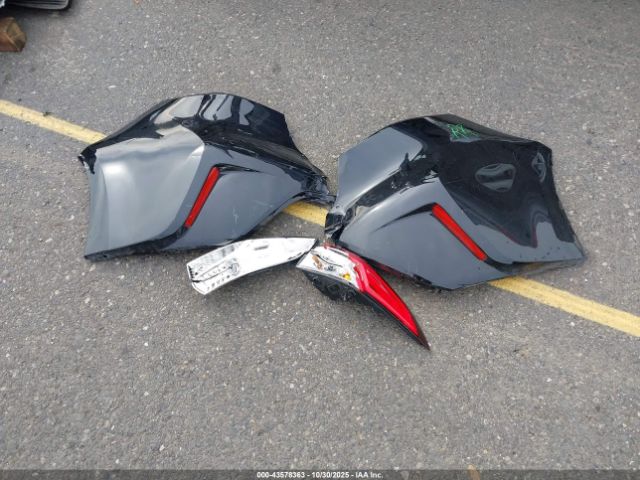 Toyota Corolla Hybrid Le Image 9