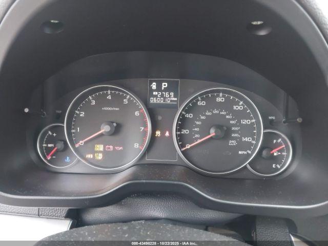 Subaru Legacy 2.5i Premium Image 14