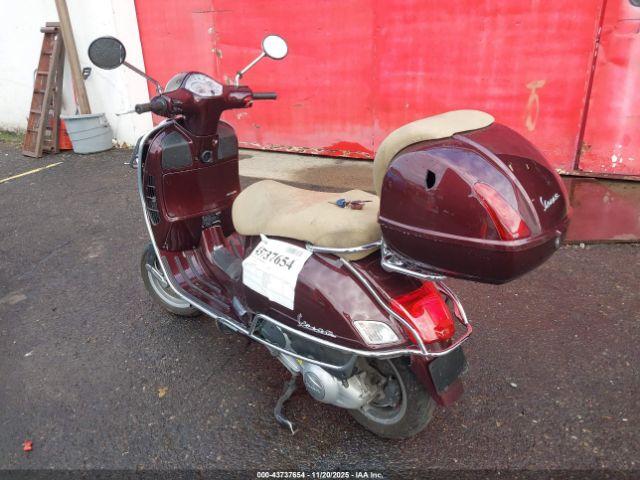 Vespa Gts 300 Super Image 4