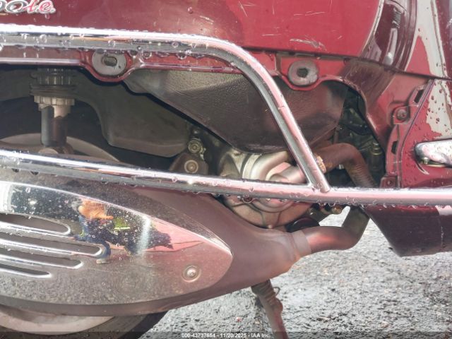 Vespa Gts 300 Super Image 7