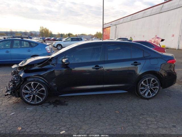 Toyota Corolla Se Image 3