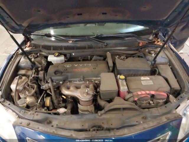 Toyota Camry Image 8