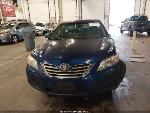 Toyota Camry Image 15