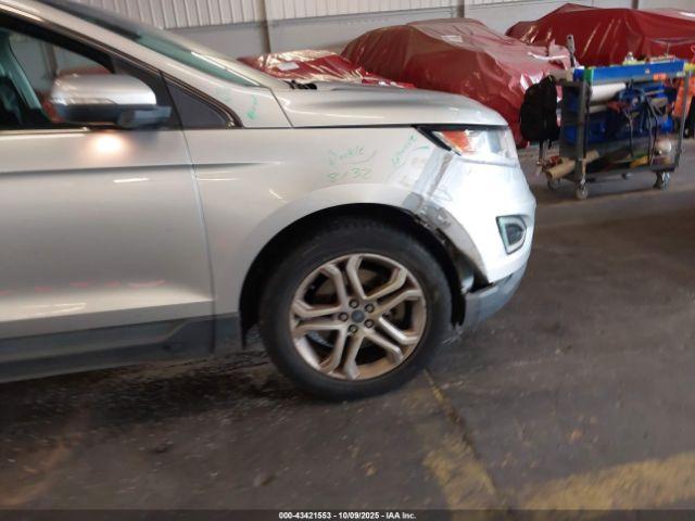 Ford Edge Titanium Image 12