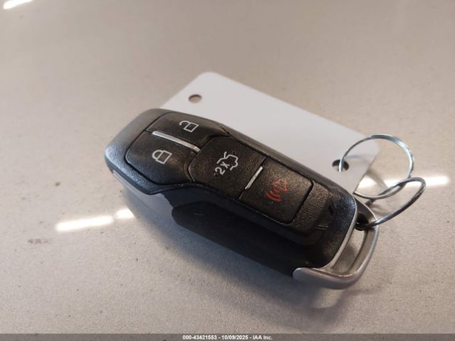 Ford Edge Titanium Image 8