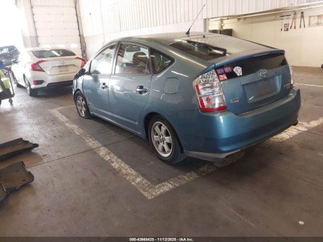 Toyota Prius Image 2