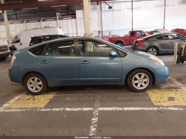 Toyota Prius Image 13