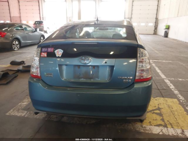 Toyota Prius Image 15