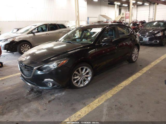 Mazda Mazda3 S Grand Touring Image 3