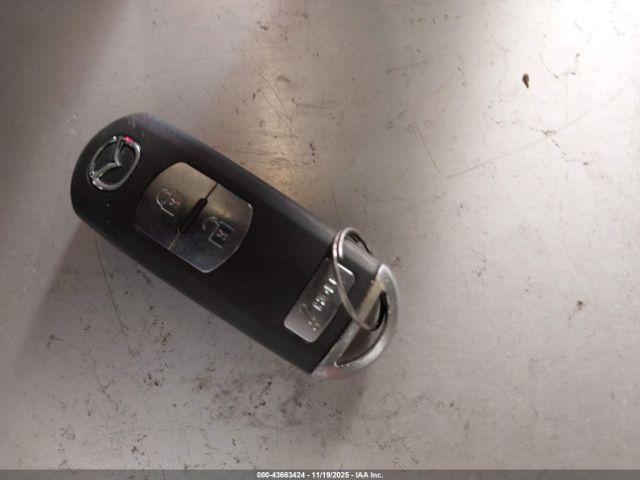 Mazda Mazda3 S Grand Touring Image 11