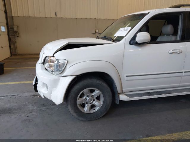 Toyota Sequoia Sr5 V8 Image 2