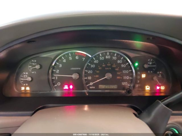 Toyota Sequoia Sr5 V8 Image 8