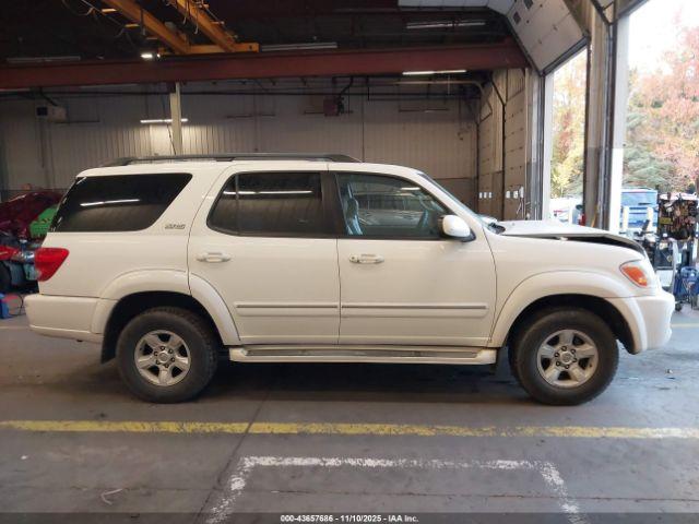 Toyota Sequoia Sr5 V8 Image 14