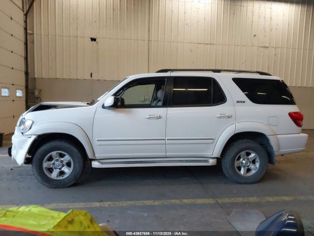 Toyota Sequoia Sr5 V8 Image 13