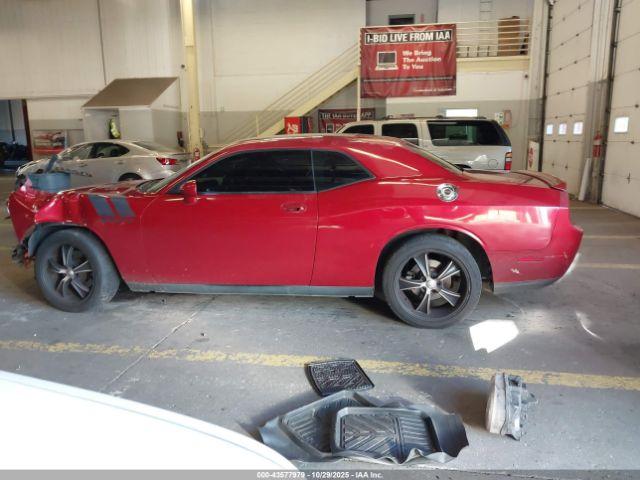 Dodge Challenger Image 12