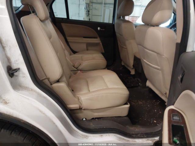 Ford Taurus X Eddie Bauer Image 12